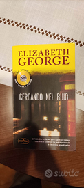 Libro thriller -giallo