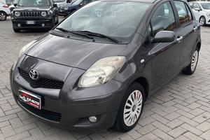 Toyota Yaris 1.0 5 porte Sol