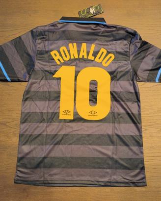 Inter 1998 Umbro – L – 20€
