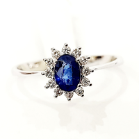 Anello oro bianco Zaffiro ovale blu Diamanti