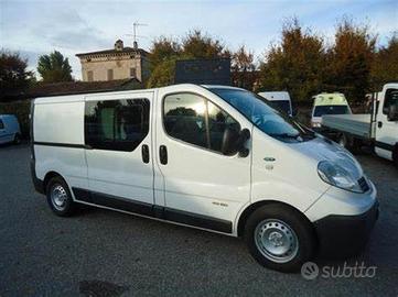 Renault trafic 2.0 cdti 115cv furgone maxi 6 posti