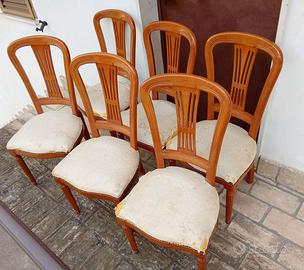 Sei sedie in legno da restaurare