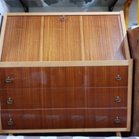 Cassettiera con ribaltina uso scrivania