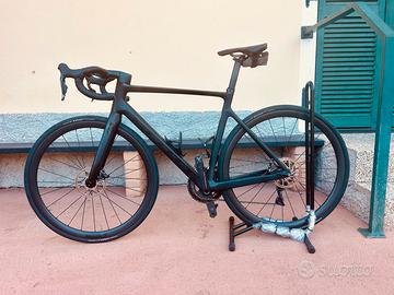 Scott Addict RC15 Onyx Black carbon tg. 56/L