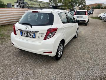 Toyota Yaris 1.0 5 porte Lounge