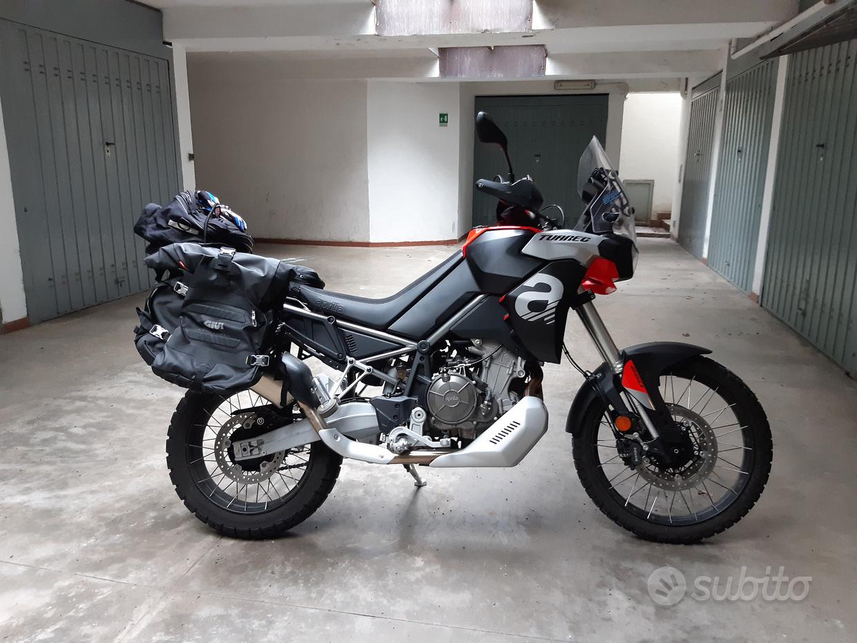 Bauletto givi trekker 52 litri 300 euro tratt - Accessori Moto In vendita a  Chieti