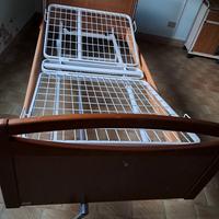 Letto ortopedico e comodino 