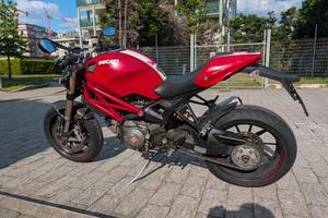 Ducati Monster 1100 Evo