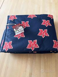 Coperta plaid trapuntato "Strangers Things"