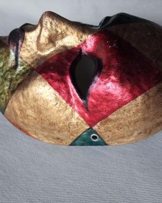 Maschera carnevale cartapesta Arlecchino