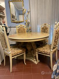 Tavolo con 6 sedie stile veneziano