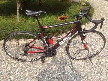bici da corsa bmc carbonio