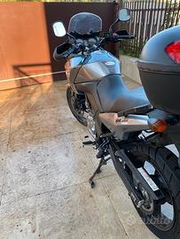 Suzuki V Strom DL 650 - 2008