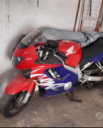 Honda cbr