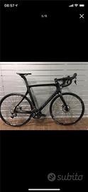 bici da corsa pinarello F10 disc