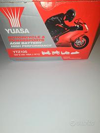 batteria yuasa motocicletta