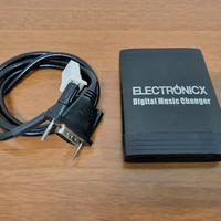 Adattatore USB AUX SD per autoradio Toyota Lexus