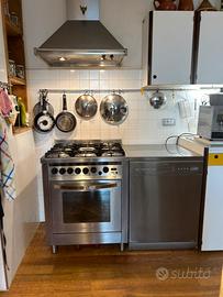 Cucina libera installazione Lofra