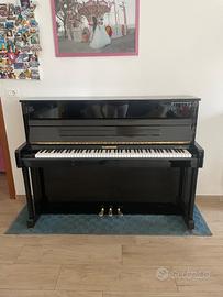 Pianoforte verticale V. Hoffman by Bechstein V112