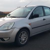 Ford Fiesta 1.4 Tdci 5 porte