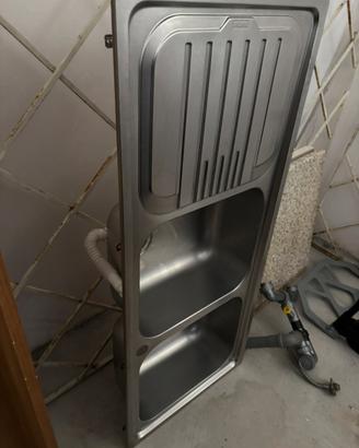 Lavello a due bocche più gocciolatoio