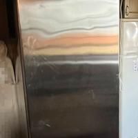 Frigorifero in acciaio