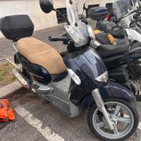 Aprilia Scarabeo 250