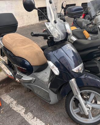 Aprilia Scarabeo 250