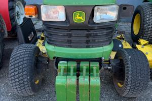 JOHN DEERE X748 4x4 DIESEL – IMMATRICOLATO