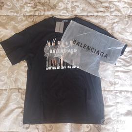 Maglia Balenciaga Nera Unisex Oversize 