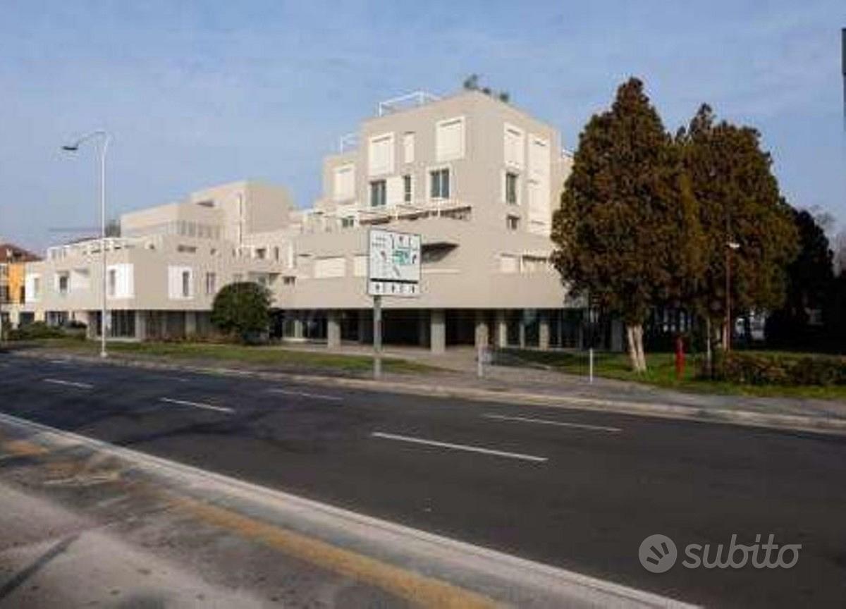 Appartamento – Brescia, Centro Storico Nord, Zona Centro - Altro