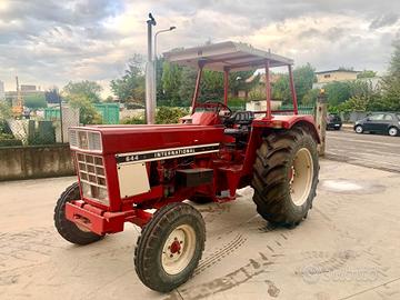 Trattore case international 644