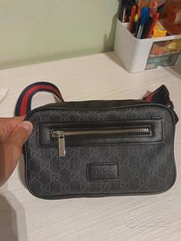 BORSELLO GUCCI 