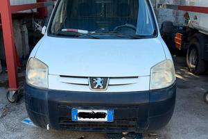Peugeot Partner Diesel + Portapacchi inclusi