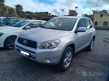 Toyota RAV 4 RAV4 2.2 D-4D 136 CV Luxury