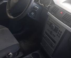 Opel meriva modello Adam