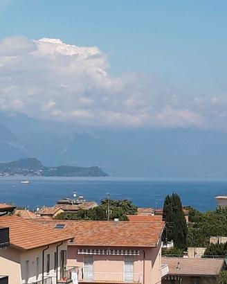 Trilocale vista lago a Desenzano del Garda