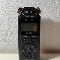 Registratore audio TASCAM DR-05X piu' accessori