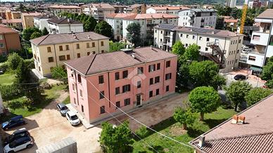 3 LOCALI A VERONA