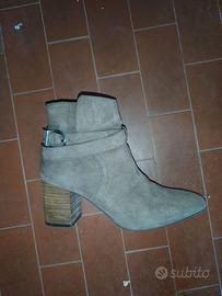 Stivaletti scamosciati Donna n40