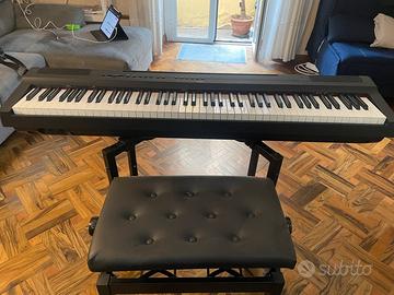 PIANO YAMAHA P125 (88 Tasti pesati ) Panca e stand