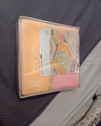 coperta in panno pesante x lettino con sbarre  tru