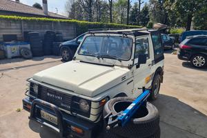 Suzuki Santana SJ413 con Hard Top