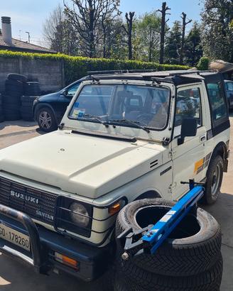 Suzuki Santana SJ413 con Hard Top