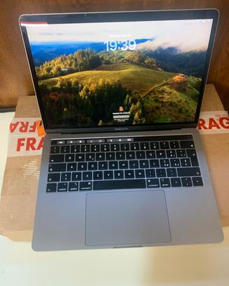 Apple Macbook Pro 2019 - i5 - 8 gb - 256 GB SSD