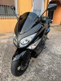 Tmax 500 2008