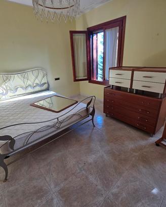 Arredamento camera da letto matrimoniale 