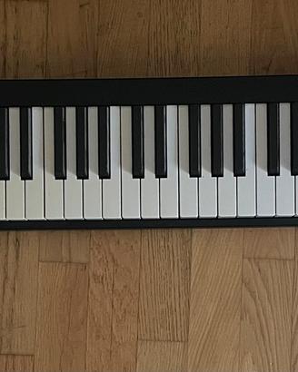 Tastiera midi alesis v61