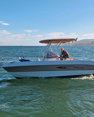 Manò Marine 21.50 WA motore: 150hp Yamaha del 2018
