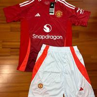 Kit 24/25 Manchester United